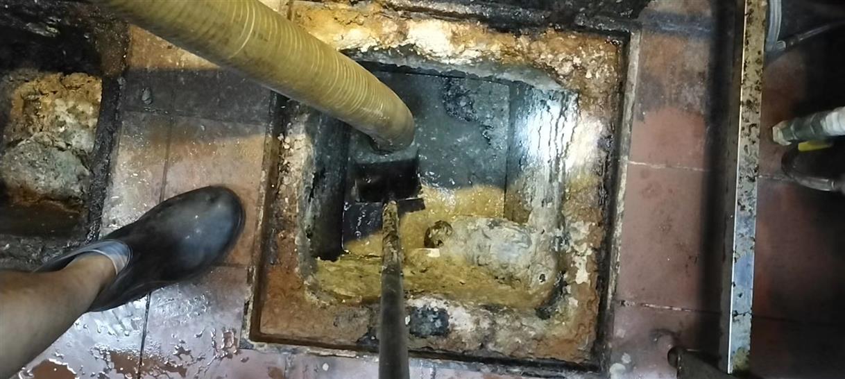 内江污水池清理一般都有毒气，怎么预防中毒呢？